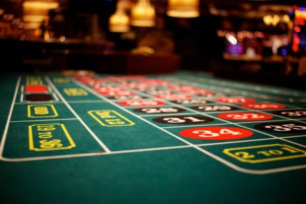 dutaplay mobile slot gaming interface on smartphone